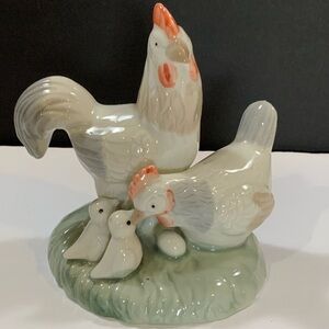 Rooster Hen Chicks ArtMark Figurines Pastel Vintage Made in Tiawan #15